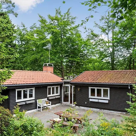 1646-hornbaek-nordre-strandvej-412 * Hornbæk